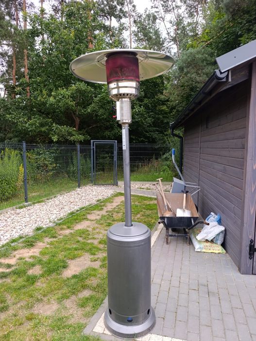 Parasol grzewczy ogrodowy