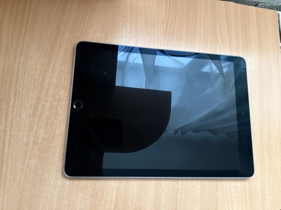 Ipad pro 9.7 wifi 128gb 2016 батарея 75%
