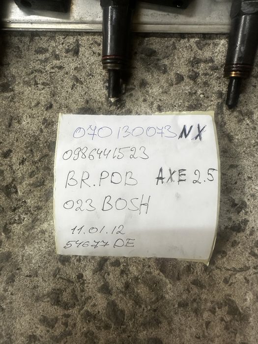 Насос Форсунки т5 VW T5 2.5 AXE AXD BNZ Volkswagen