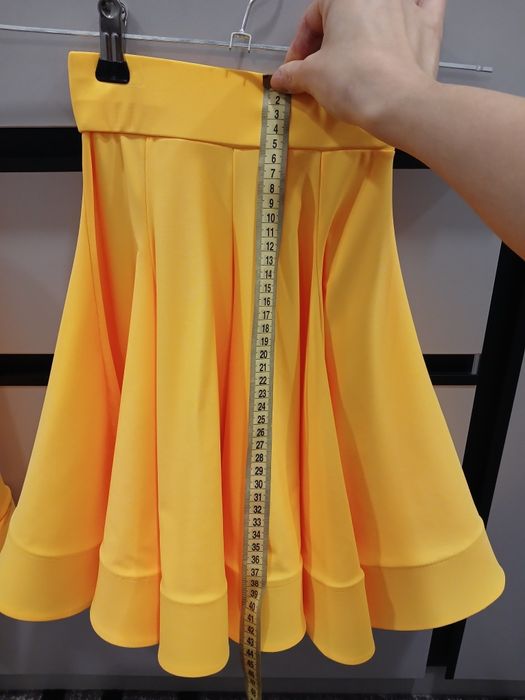 Сукня для бальних танців, 2 спідниці