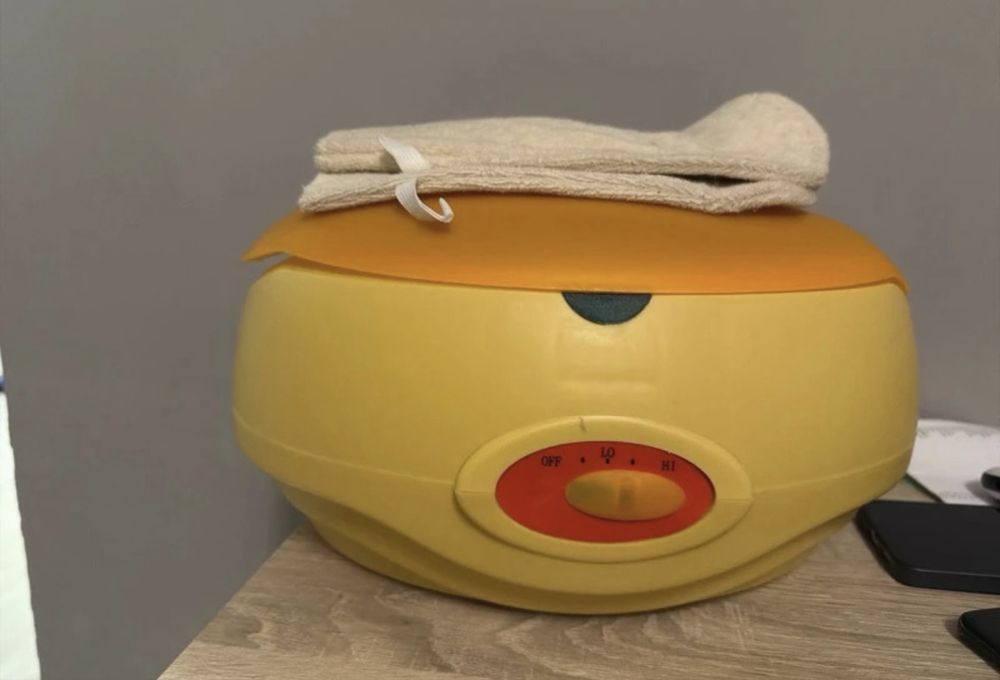 Parafiniarka do paznokci