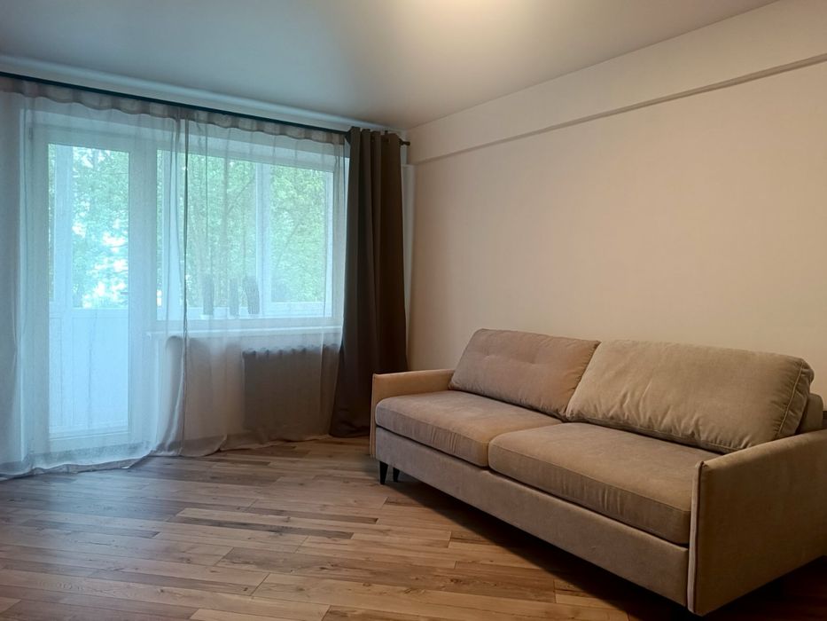 Продаж 3 кім квартири вул.Максимовича