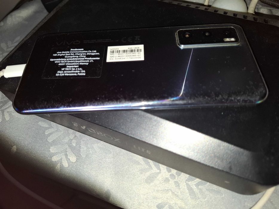 Telefon vivo v2023
