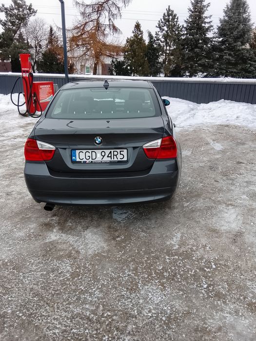 BMW e90 318i bmw