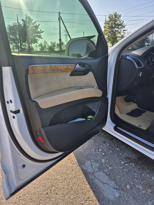 Audi Q7 Quattro 2012