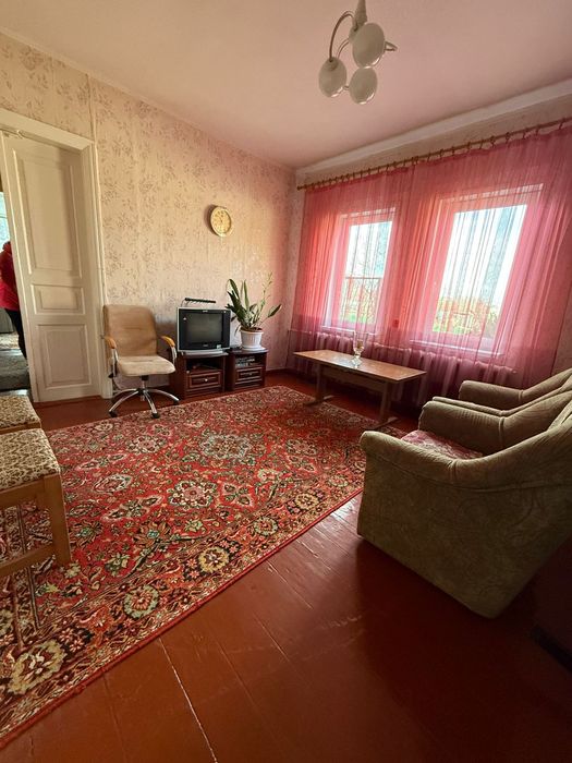 Продаж  будинку у Дергачах