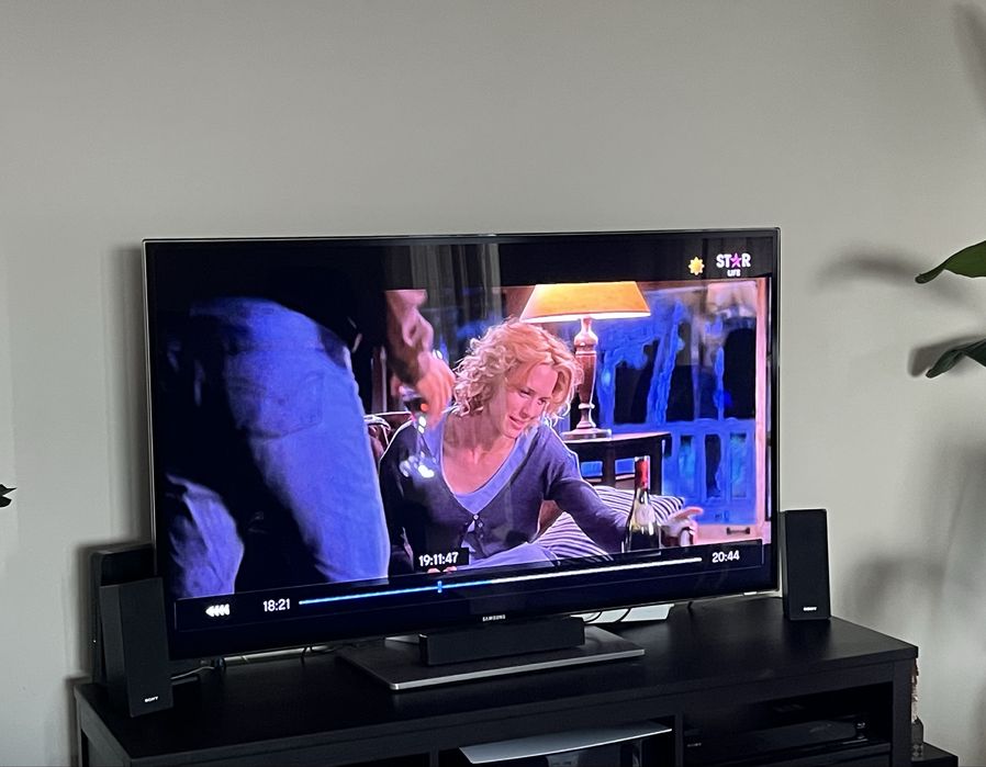 Samsung TV LED 55” — UE55D6530WS