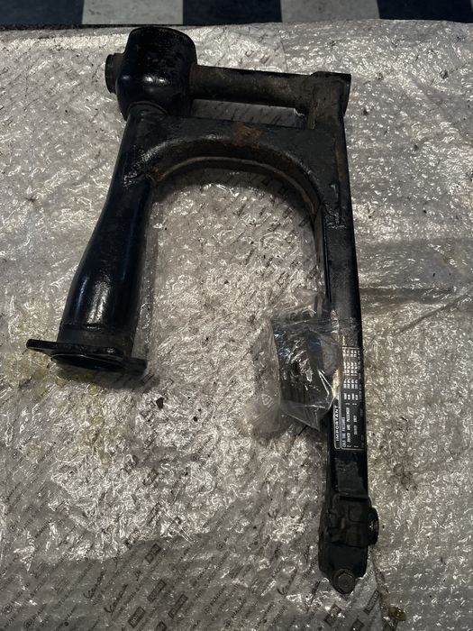 Wahacz Honda Shadow VT500 M348