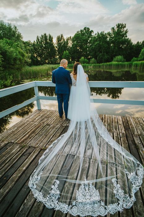 Suknia Ślubna Plus Size