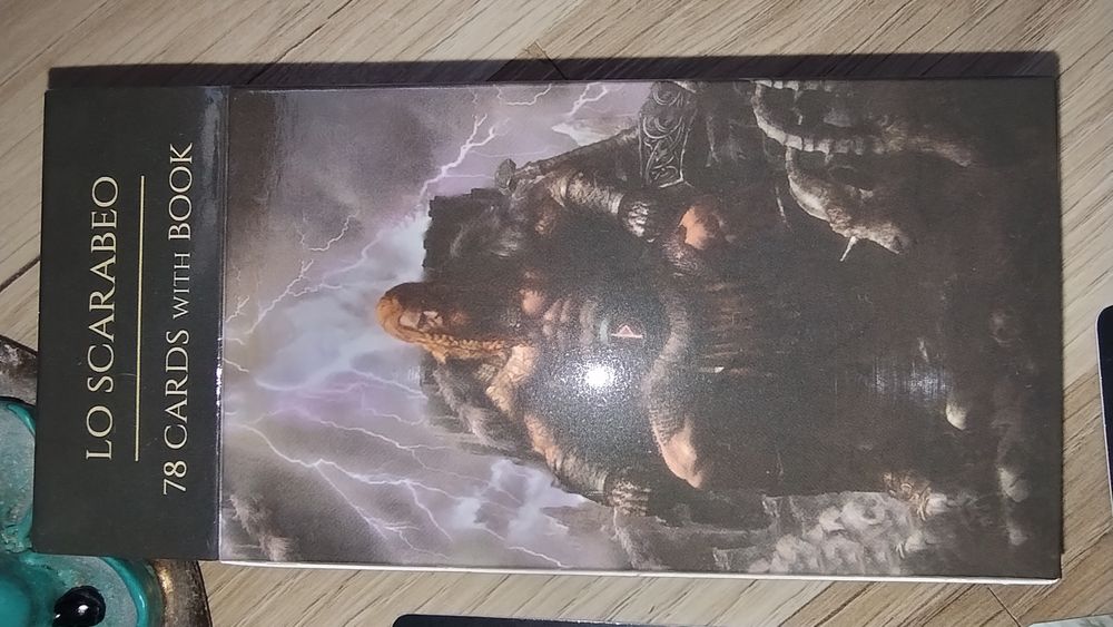 Revendedora de Tarots & Oráculos – Vários Baralhos Novos – 13,50€ c/ p