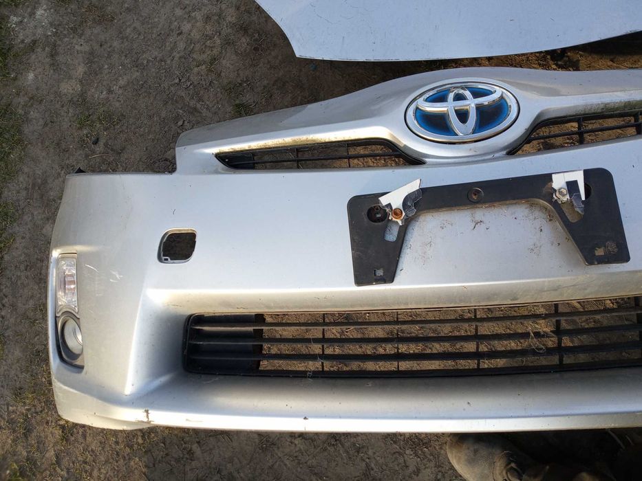 TOYOTA PRIUS III 09-11 zderzak przód MASKA BŁOTNIKI kolor 1F7