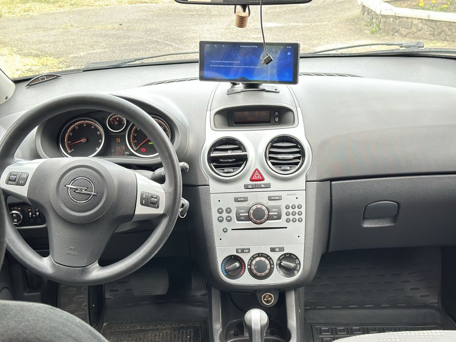 Продам Opel Corsa 2012 , Автомат