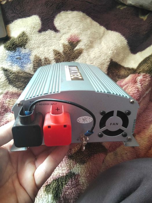 Перетворювач напруги