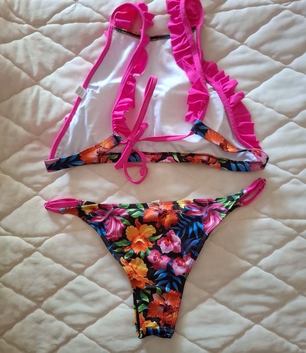 Biquini florido M NOVO