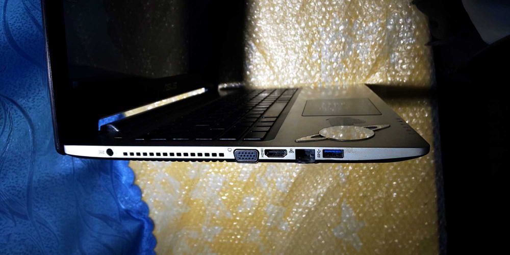 Ноутбук Asus K56CB! В чудовому стані!  i7 | SSD 240GB NVIDIA GT 740M!