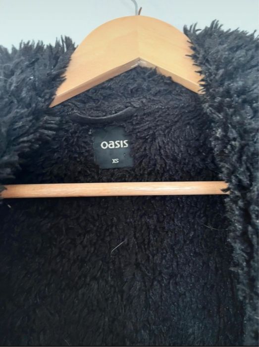 Oasis XS kurteczka Kożuszek narzutka S M