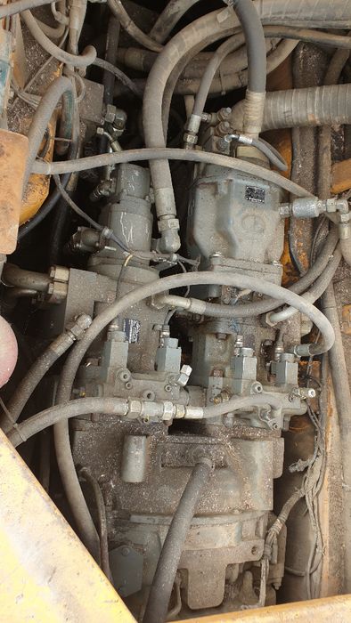 spycharka spych LIEBHERR PR 752 742 BL 732 pompa linde HPV130-01L 2562