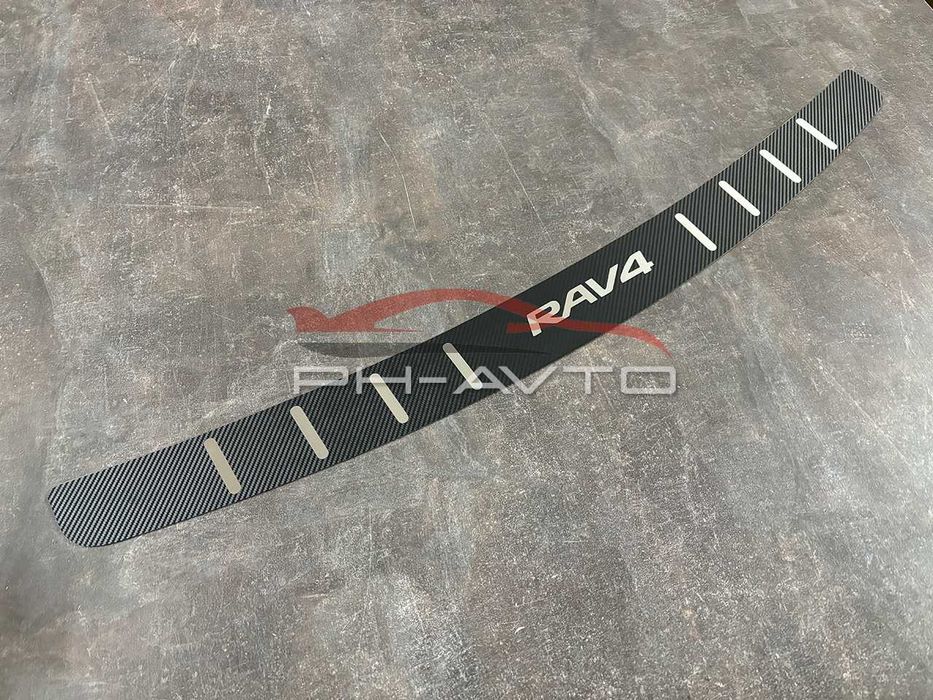 Накладка на бампер Toyota RAV-4 RAV 4 2005-2012 Нержавійка + Карбон