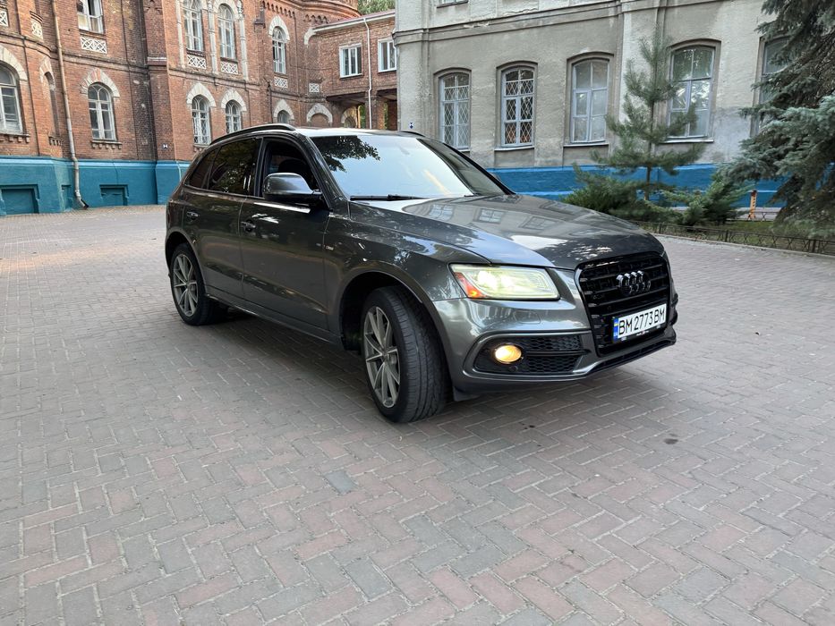 Audi q5 3.0 tfsi Sline