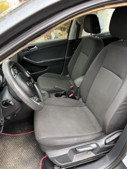 Volkswagen jetta 2015