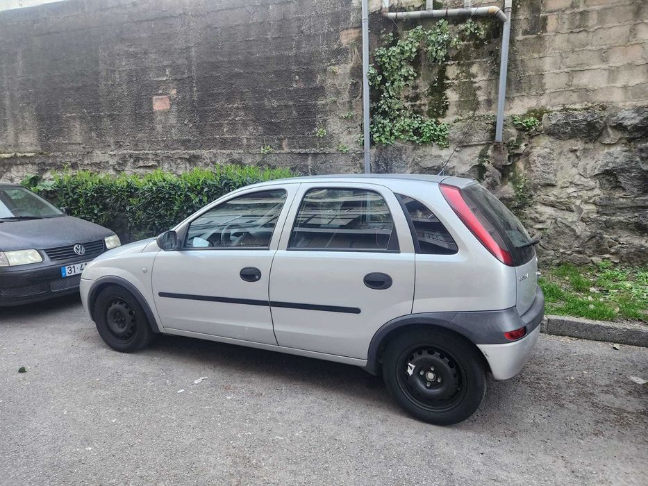 corsa 1.0 em bom estado 1.300