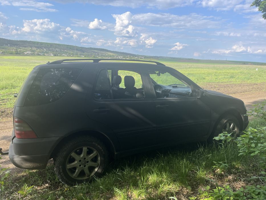 Mercedes Benz ML 270 ДИЗЕЛЬ 4х4