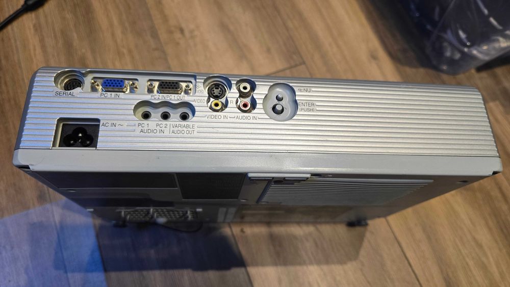 Rzutnik Panasonic PT-LB60NTE