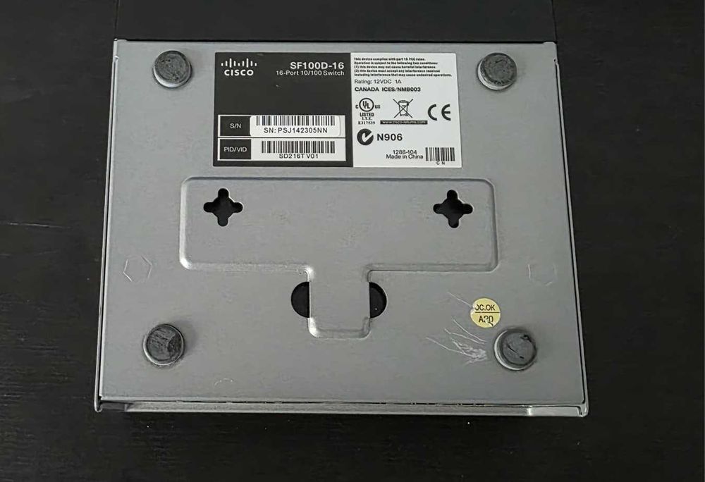 Switch Cisco SF 100D-1664552112684546122