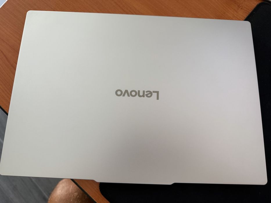 Portátil LENOVO IdeaPad AMD Ryzen 7 7735HS - RAM: 32 GB - 1 TB SSD PCIe - AMD Radeon 680M