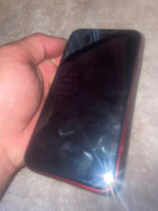 Aiphone XR продажа 128GB