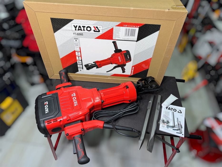 Отбойный молоток Бетонолом Отбойник Yato YT-82005 - 2000 Вт, 98 Дж