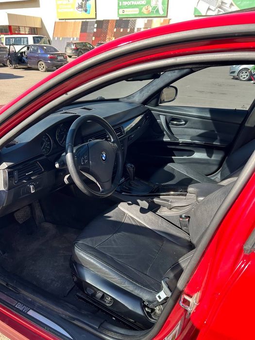 Продам BMW E90в гарному стані