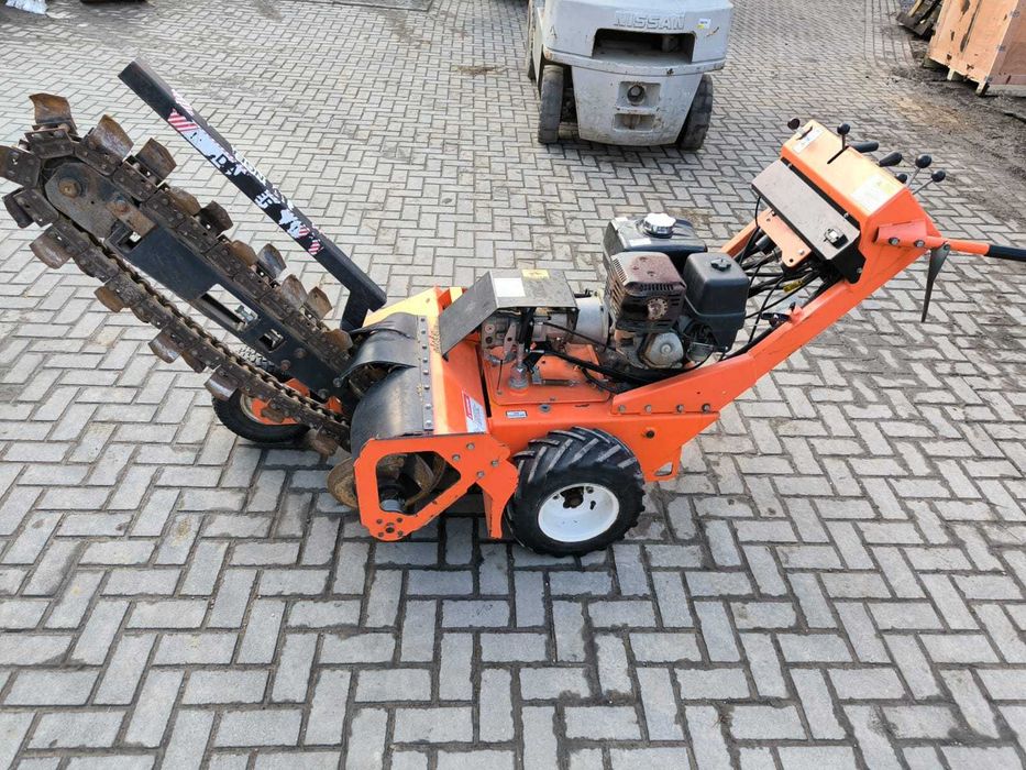 Koparka łańcuchowa na wynajem - do kanalizacji, nawodnień, elektryki, rowów - Wypożyczalania JMK RENTAL