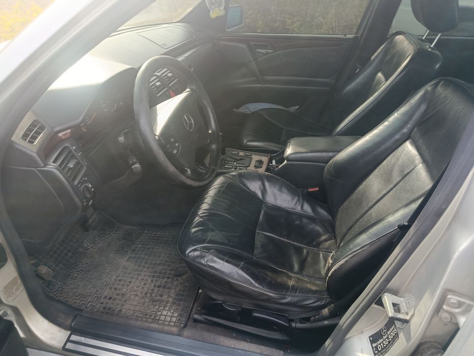 Mercedes W210 e290 td