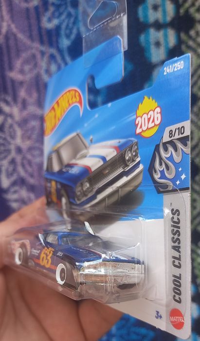 1063 Ford Galaxie hot wheels