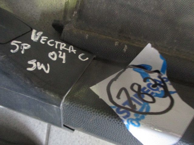 Chapeleira / tampo da mala OPEL Vectra B (36_)