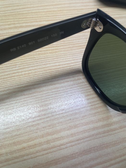 Oculos de sol Rayban Wayfarer  Como novos