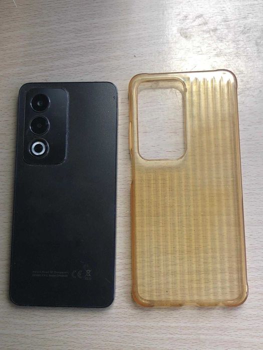 OPPO A80 5G 8GB 256GB - Desbloqueado