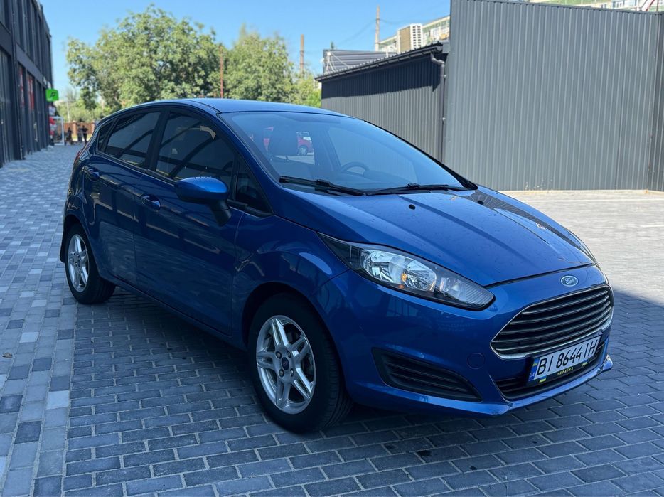 Ford Fiesta 2019 VIN 3FADP4EJ7KM128778 фото оголошення 2 з 8