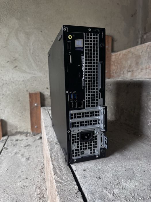 Мощный Dell OptiPlex 3050 SFF  i3-6100 3.7Ггц / DDR 4 / HDMI / поддержка 4к