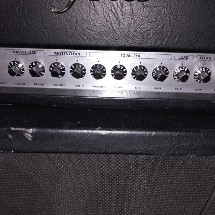 2900zł.BUGERA1990INFINIUM zestaw(head+kolumną)nowe