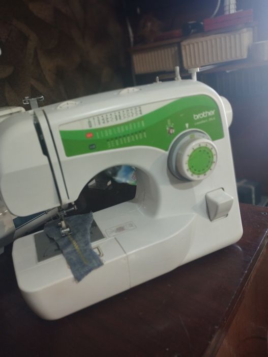 Швейна машинка brother comfort 35A 35