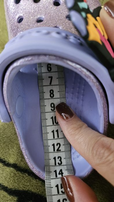 Crocs c5 для дівчинки. (Останні фото, кроси в подарунок)