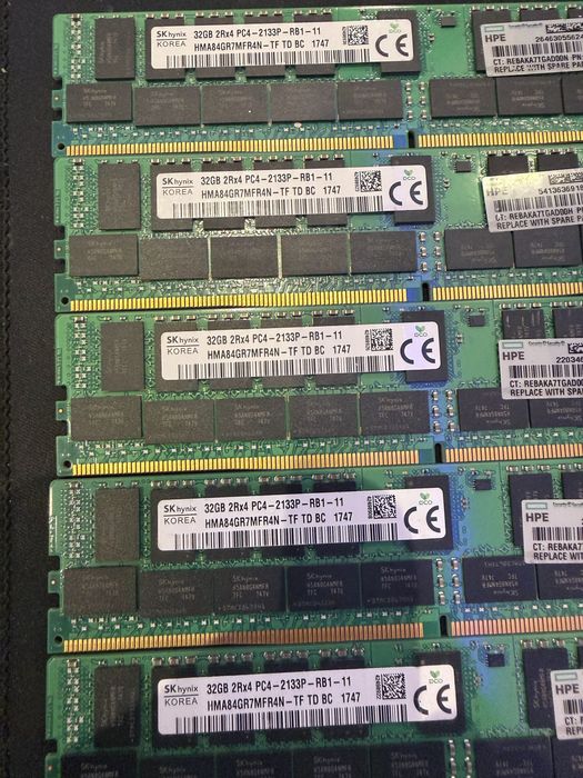 8x Rams 32gb PC4