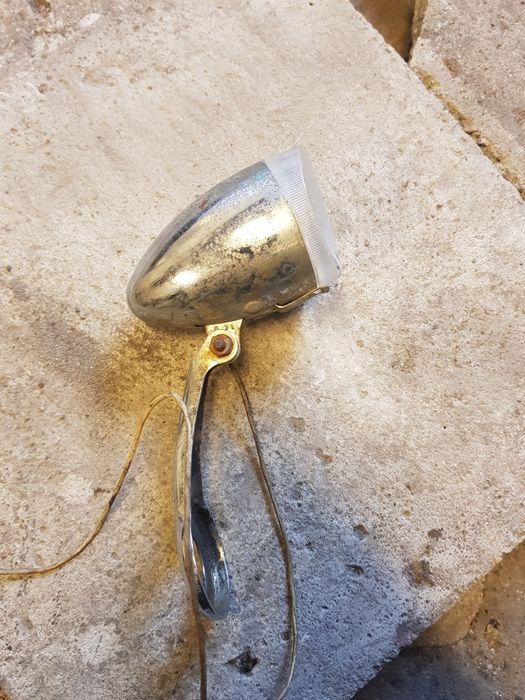 Lampa rowerowa przednia zabytkowa prl
