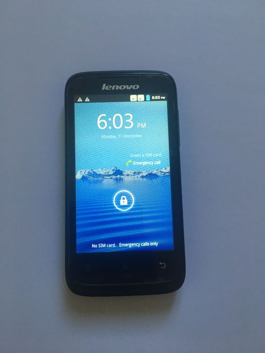 Телефон Lenovo A 369 на деталі