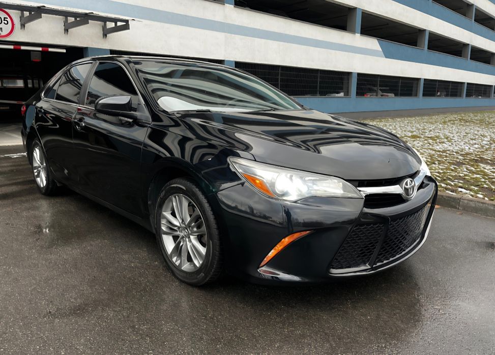 Тайота camry в супер чудовому стані. Передусім комфорт та безпека.