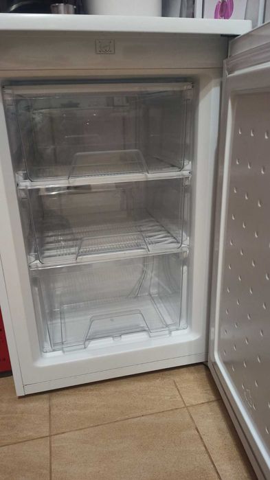 Морозильна камера