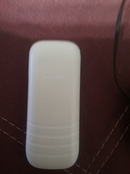 Телефон Samsung E1200