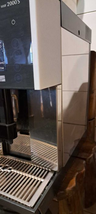 Продам кофе машину б/у